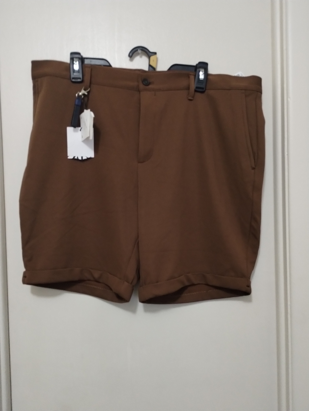 Zara Men's Brown Flat-Front Tailored Shorts